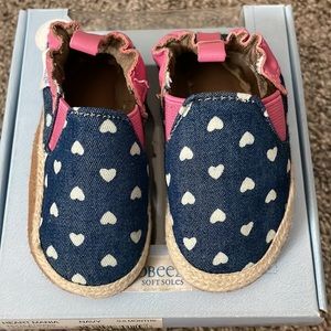 Robeez Baby Girl Soft Sole Shoes